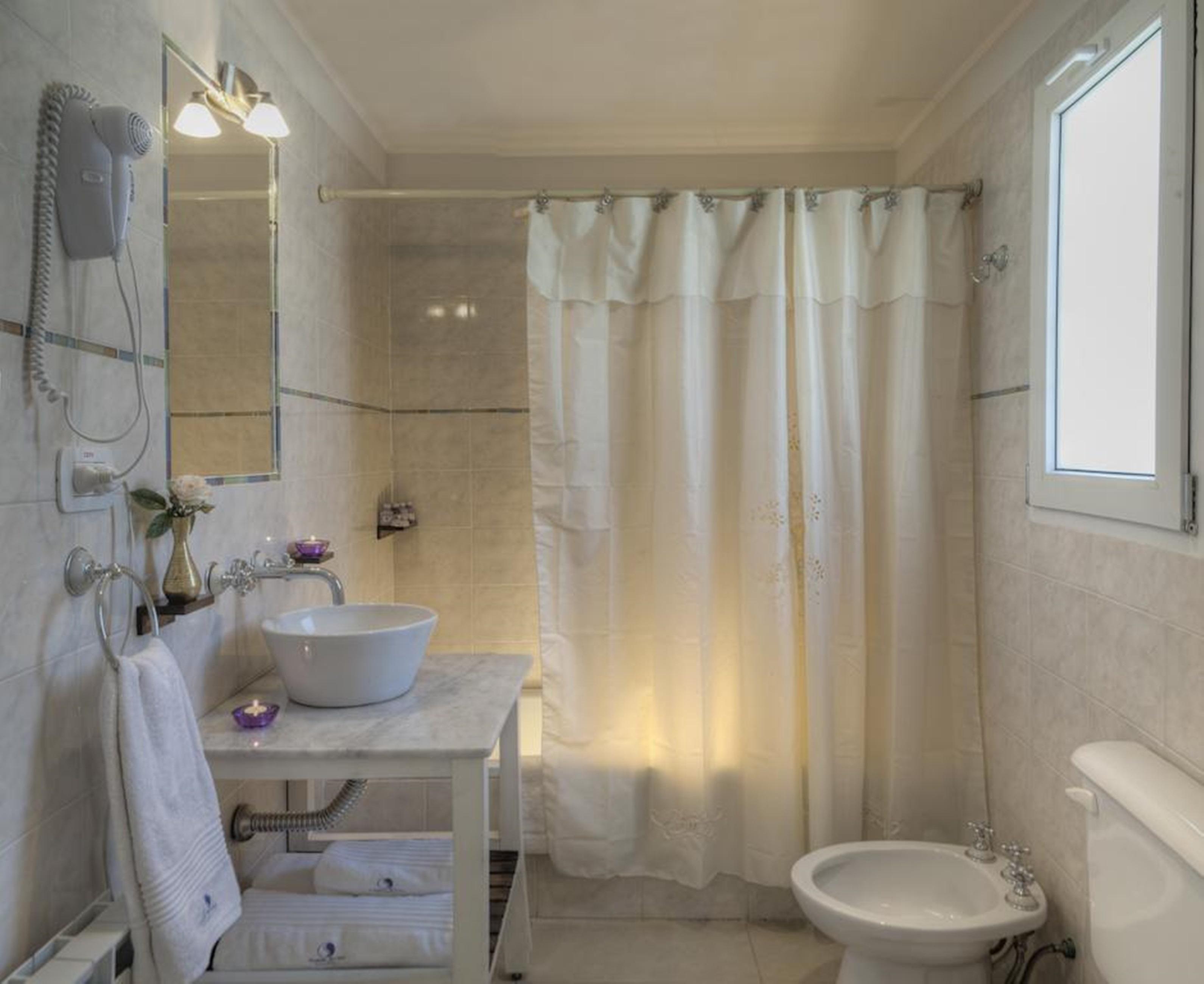 Nbh Lacus Boutique Hotel San Carlos de Bariloche Bagian luar foto