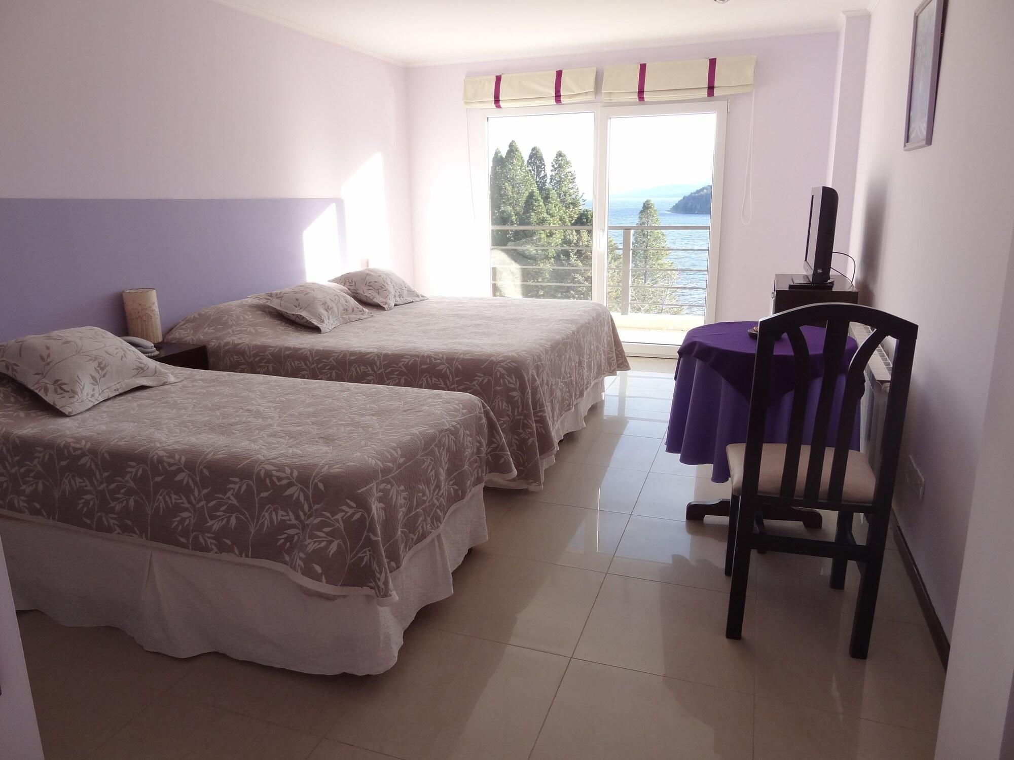 Nbh Lacus Boutique Hotel San Carlos de Bariloche Bagian luar foto