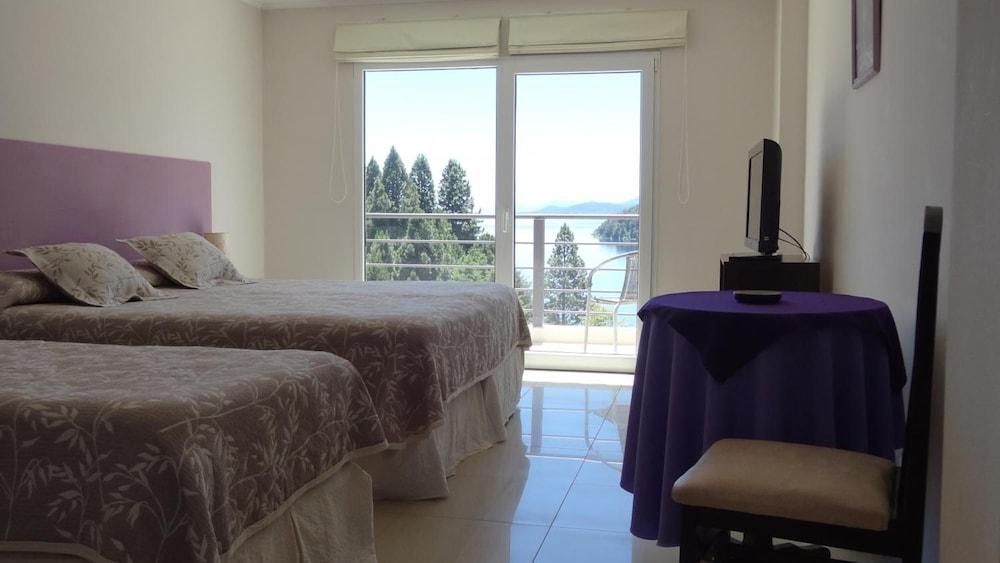 Nbh Lacus Boutique Hotel San Carlos de Bariloche Bagian luar foto