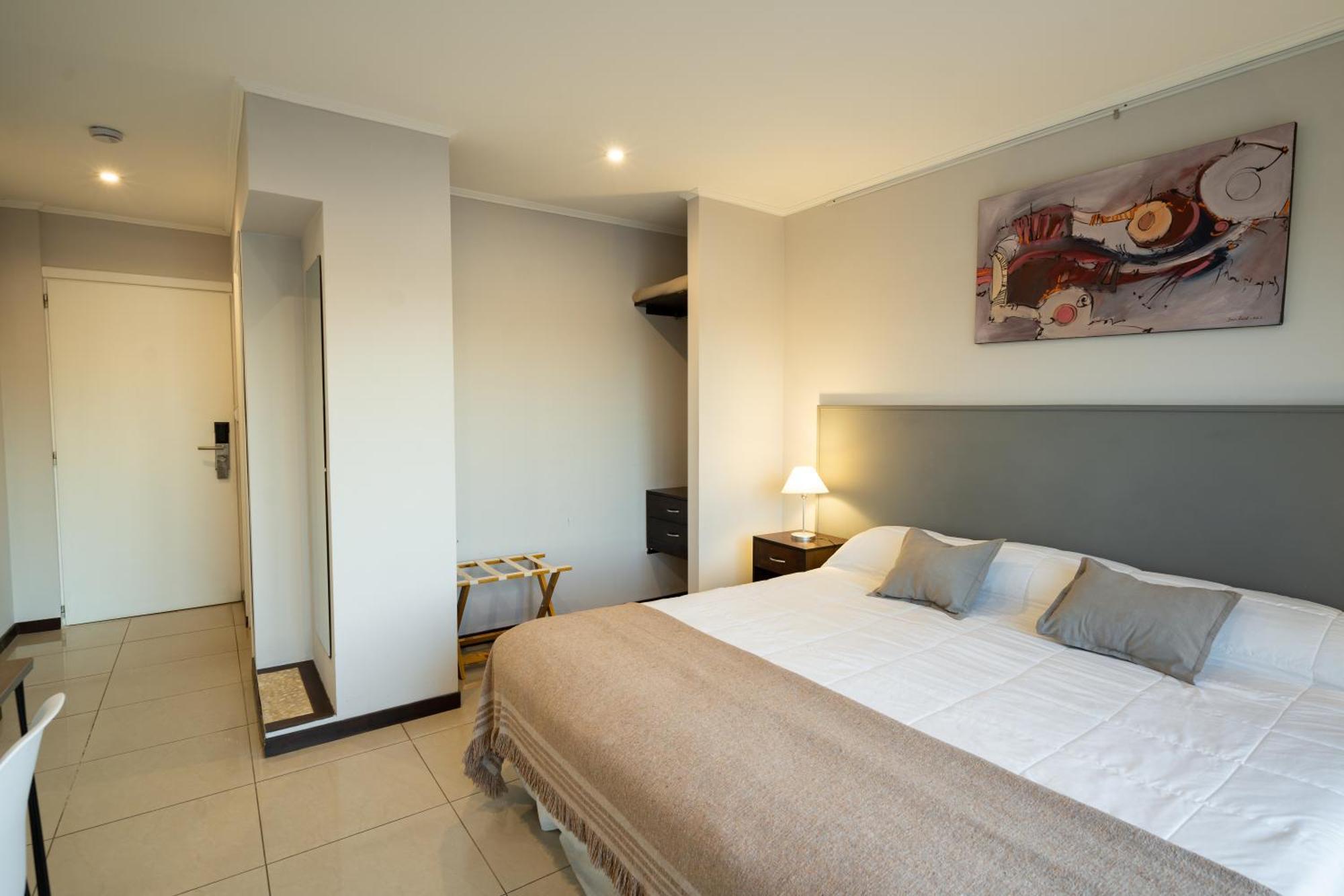 Nbh Lacus Boutique Hotel San Carlos de Bariloche Bagian luar foto