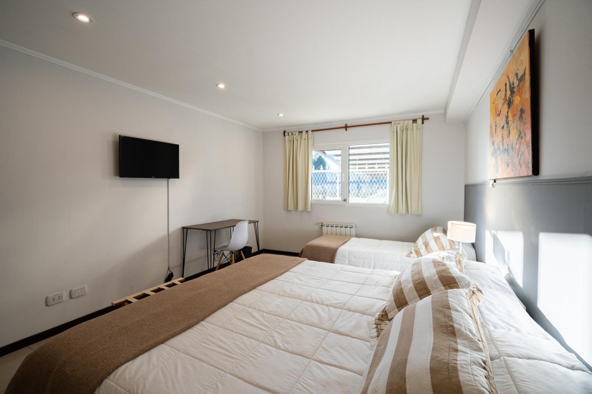 Nbh Lacus Boutique Hotel San Carlos de Bariloche Bagian luar foto